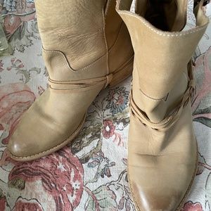 Sundance brand leather boot